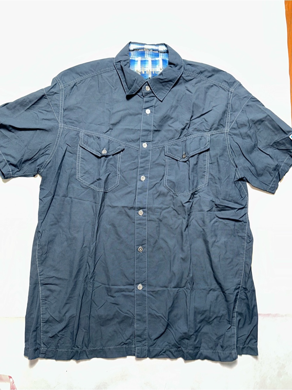 KUHL blue navy short sleeve button up shirt size large